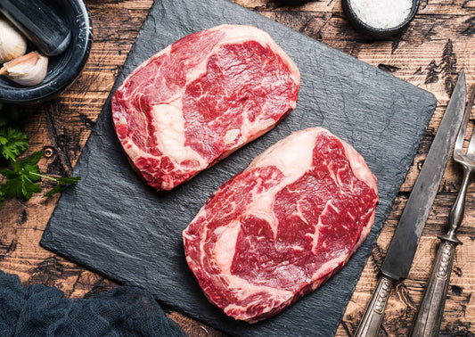 Dokonalý steak: Jak vybrat, připravit a vychutnat hovězí maso